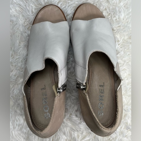 Sorel | Nadia Peep Toe Ankle Booties - Picture 8 of 11